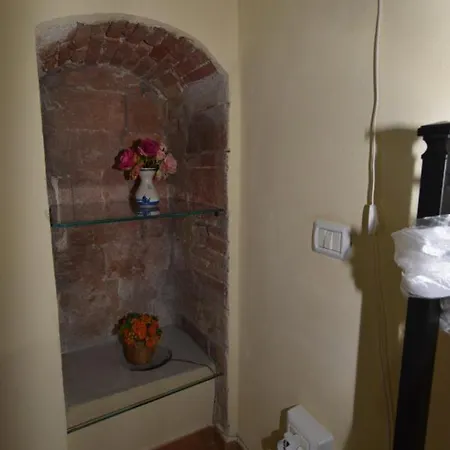 Via Della Posterna Spoletium