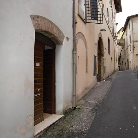 Via Della Posterna Spoletium